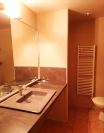 
                                                                                        Location
                                                                                         Beau T1 meublé 35m² Allée de Brienne