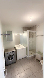 
                                                                                        Location
                                                                                         Beau T1/studio lumineux Tours “Beffroi”