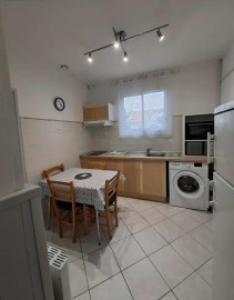 
                                                                                        Location
                                                                                         Beau T1Bis/2P meublé 24m² Patte d'Oie