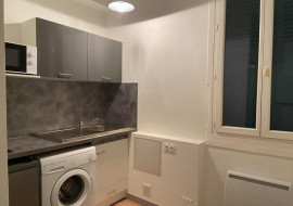 
                                                                                        Location
                                                                                         Beau T1Bis/2P meublé 30m² Grenoble centre