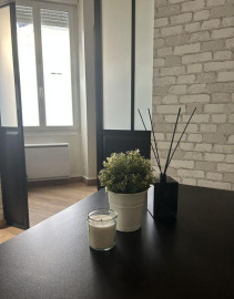 
                                                                                        Location
                                                                                         Beau T1Bis meublé 23m²