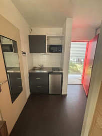 
                                                                                        Location
                                                                                         Beau T1bis meublé 25m² entièrement rénové