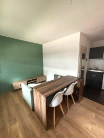 
                                                                                        Location
                                                                                         Beau T1bis meublé 25m² entièrement rénové