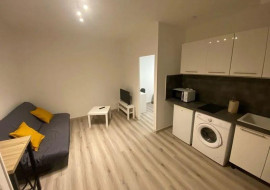 
                                                                                        Location
                                                                                         Beau T1Bis meublé 26m² récemment rénové
