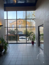 
                                                                                        Location
                                                                                         Beau T1bis meublé 35m² calme très lumineux