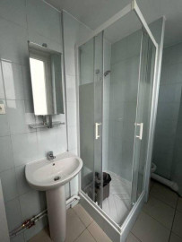 
                                                                                        Location
                                                                                         Beau T2 28m² refait à neuf Porte de la Vilette