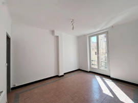 
                                                                                        Location
                                                                                         Beau T2 35m2