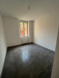 
                                                                                        Location
                                                                                         Beau T2 37m²