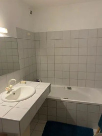 
                                                                                        Location
                                                                                         Beau T2 40m² centre de TOURS