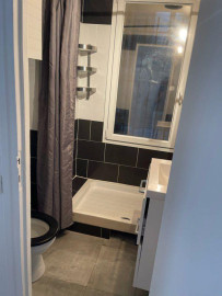 
                                                                                        Location
                                                                                         Beau T2 42 m² Paris 15ème