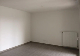 
                                                                                        Location
                                                                                         Beau T2 44m² avec terrasse 7m² résidence récente
