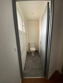 
                                                                                        Location
                                                                                         Beau T2 45m²  refait à neuf rue Alexandre Fatton