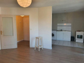 
                                                                                        Location
                                                                                         Beau T2 47m² Lille St Maurice