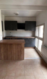
                                                                                        Location
                                                                                         Beau T2 51m² rénové Proche Parking Carnot