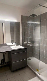 
                                                                                        Location
                                                                                         Beau T2 51m² rénové Proche Parking Carnot