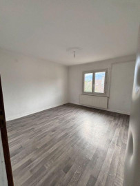 
                                                                                        Location
                                                                                         Beau T2 65m² avec grande terrasse vue Belledonne