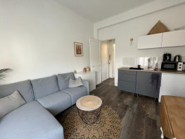 
                                                                                        Location
                                                                                         Beau T2 à Nice