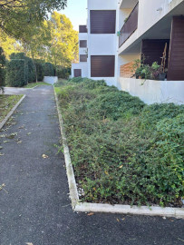 
                                                                                        Location
                                                                                         Beau T2 meublé 32m² avec terrasse, vue dégagée