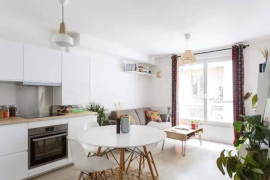 
                                                                                        Location
                                                                                         Beau T2 meublé 35m² Clichy lumineux