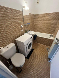 
                                                                                        Location
                                                                                         Beau T2 meublé 40m² avec balcon lumineux et rénové