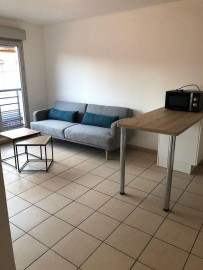 
                                                                                        Location
                                                                                         Beau T2  meublé 41m² avec garage