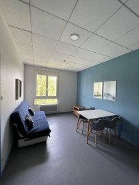 
                                                                                        Location
                                                                                         Beau T2 meublé 45m² Jomayere/Bellevue