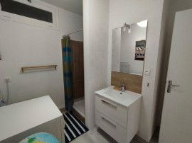 
                                                                                        Location
                                                                                         Beau T2 meublé 47m²  Balcon, Parking