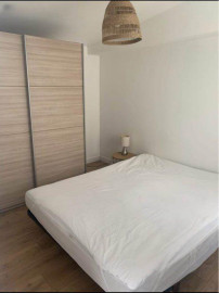 
                                                                                        Location
                                                                                         Beau T2 meublé 50m² centre ville