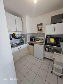 
                                                                                        Location
                                                                                         Beau T2 meublé de 42m²