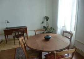 
                                                                                        Location
                                                                                         Beau T2 meublé de 44m² quartier Dobrée