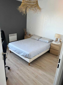 
                                                                                        Location
                                                                                         Beau T2 meublé rénové avec balcon et parking