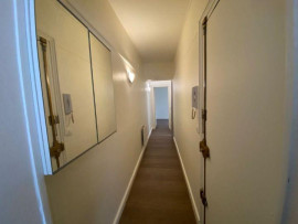 
                                                                                        Location
                                                                                         Beau T2 quartier Mouffetard