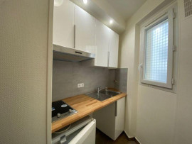 
                                                                                        Location
                                                                                         Beau T2 quartier Mouffetard