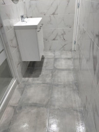 
                                                                                        Location
                                                                                         Beau T2 rénové 50m² au calme et propre