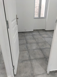 
                                                                                        Location
                                                                                         Beau T2 rénové 50m² au calme et propre