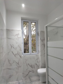 
                                                                                        Location
                                                                                         Beau T2 rénové 50m² au calme et propre