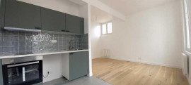 
                                                                                        Location
                                                                                         Beau T2 spécieux à Courbevoie