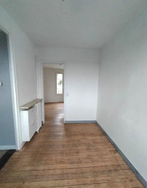 
                                                                                        Location
                                                                                         Beau T2bis/3P 40m² vue Cathédrale