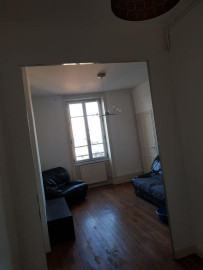 
                                                                                        Location
                                                                                         Beau T2BIS meublé 65m²