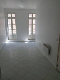 
                                                                                        Location
                                                                                         BEAU T3 50m² centre ville neuf