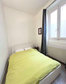 
                                                                                        Location
                                                                                         Beau T3 50m² entièrement rénové et meublé