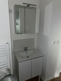
                                                                                        Location
                                                                                         Beau T3 55m² meublé et rénové