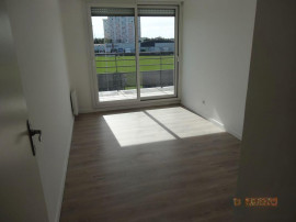 
                                                                                        Location
                                                                                         Beau T3 63m² avec terrasse 20m² Quartier Botanique
