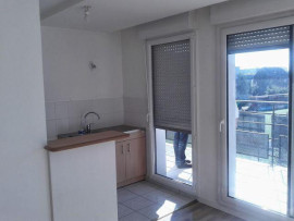 
                                                                                        Location
                                                                                         Beau T3 63m² avec terrasse 20m² Quartier Botanique