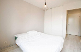 
                                                                                        Location
                                                                                         Beau T3 – 64 m² – Quartier des Deux Lions