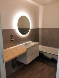 
                                                                                        Location
                                                                                         Beau T3 66 m² rénové Rotonde