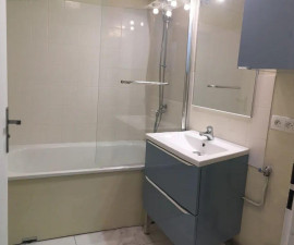 
                                                                                        Location
                                                                                         Beau T3 66m² calme et lumineux