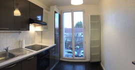 
                                                                                        Location
                                                                                         Beau T3 66m² calme et lumineux