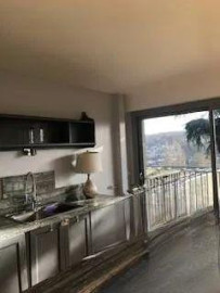 
                                                                                        Location
                                                                                         Beau T3 67m² avec loggia 10m² sur verdure à Sèvres