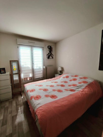 
                                                                                        Location
                                                                                         Beau T3 79m² avec superbe terrasse